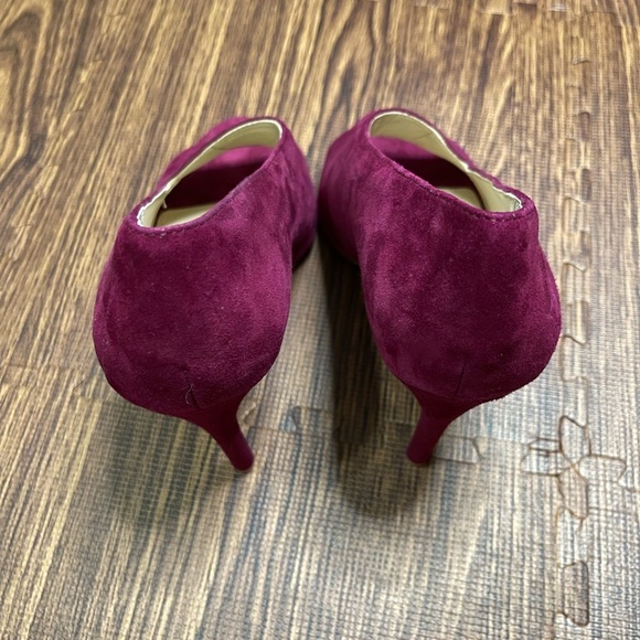 NWOB VINCE CAMUTO Rallien Peep-Toe Pumps - 7M - Picture 7 of 7